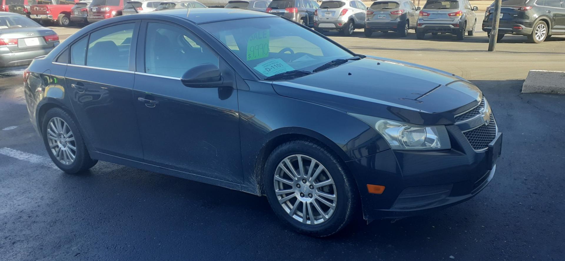 2013 Chevrolet Cruze (1G1PH5SB5D7) , located at 2015 Cambell Street, Rapid City, SD, 57701, (605) 342-8326, 44.066433, -103.191772 - CARFAX AVAILABLE - Photo#4